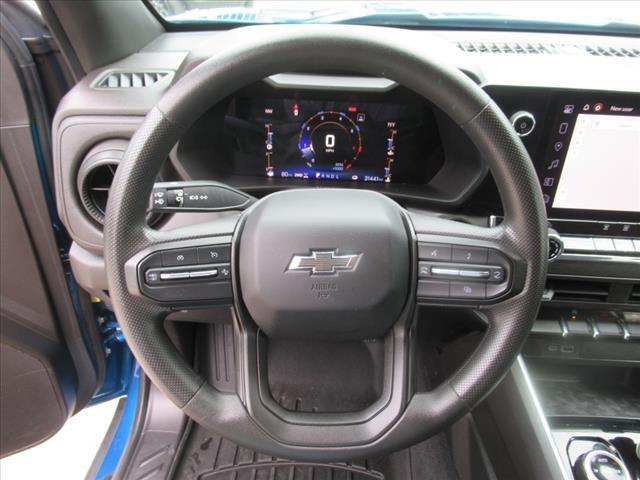 Photo of 2023 Glacier Blue Metallic Chevrolet Colorado