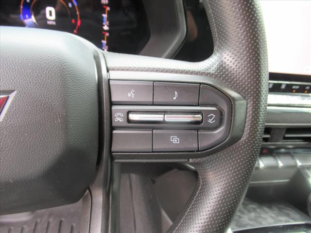Photo of 2023 Glacier Blue Metallic Chevrolet Colorado