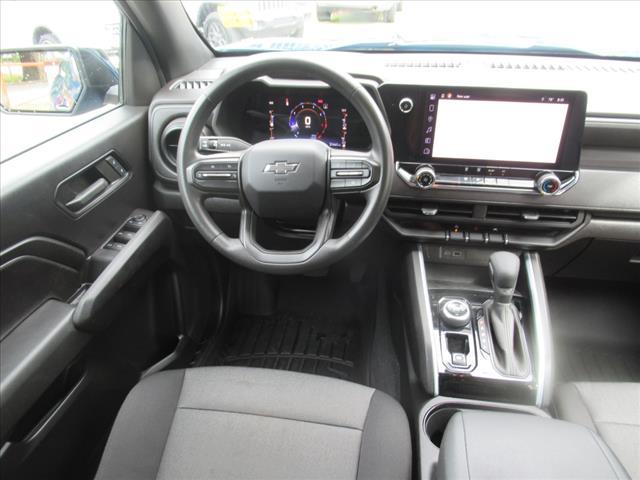 Photo of 2023 Glacier Blue Metallic Chevrolet Colorado