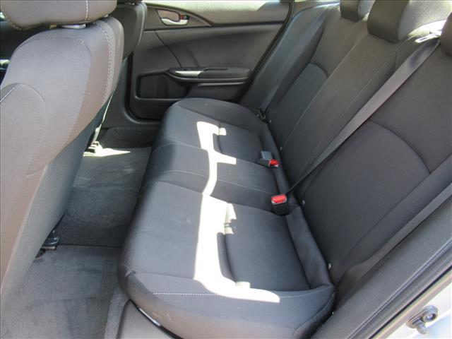 Photo of 2020 Silver Honda Civic