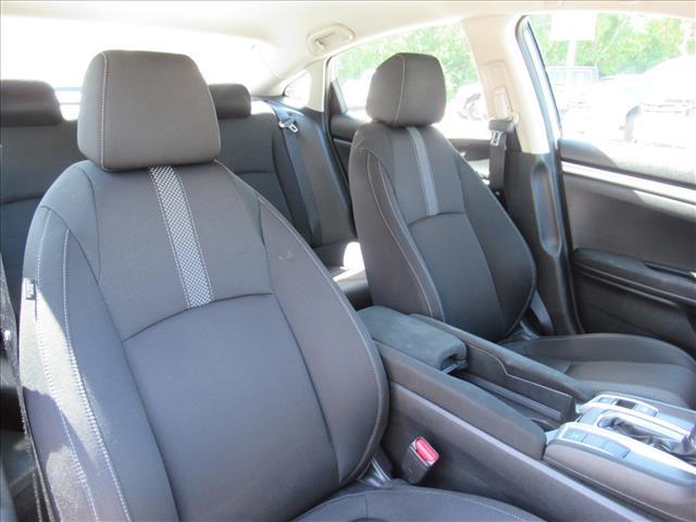 Photo of 2020 Silver Honda Civic