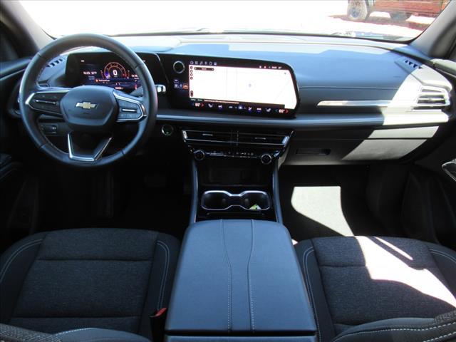 Photo of 2025 Lakeshore Blue Chevrolet Traverse