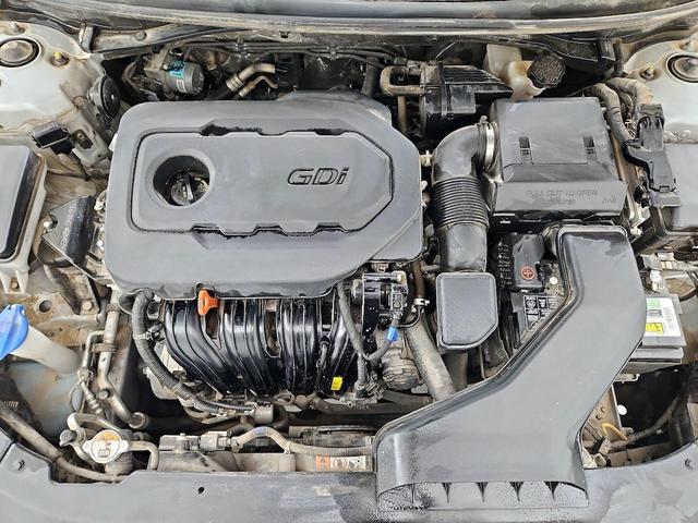Photo of 2018 Silver Hyundai SONATA