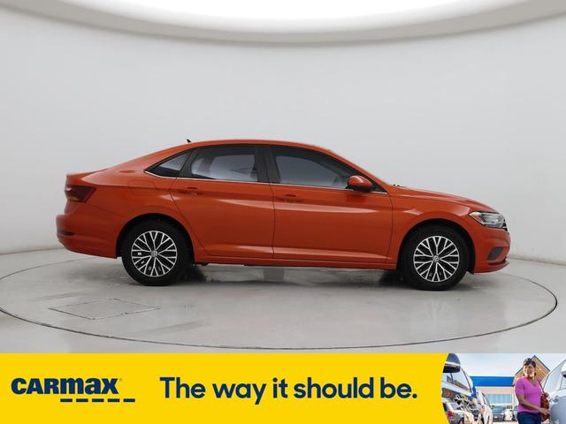 Photo of 2019 Orange Volkswagen Jetta