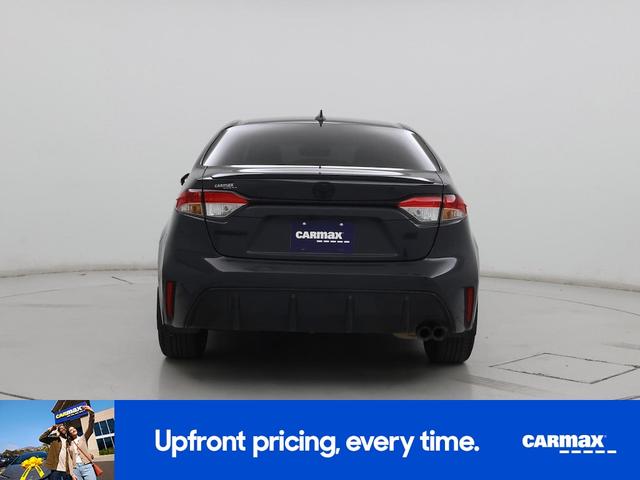 Photo of 2023 Gray Toyota Corolla