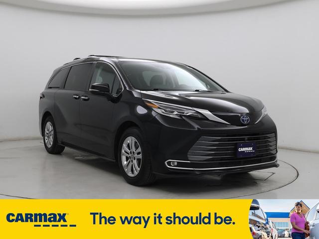 2022 Toyota Sienna