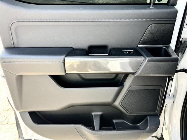 Photo of 2021 Oxford White Ford F-150