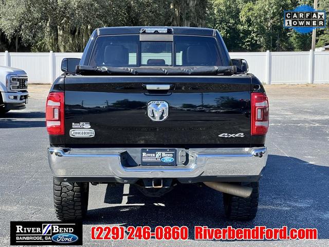 Photo of 2019 Diamond Black Crystal Pearlcoat RAM 2500