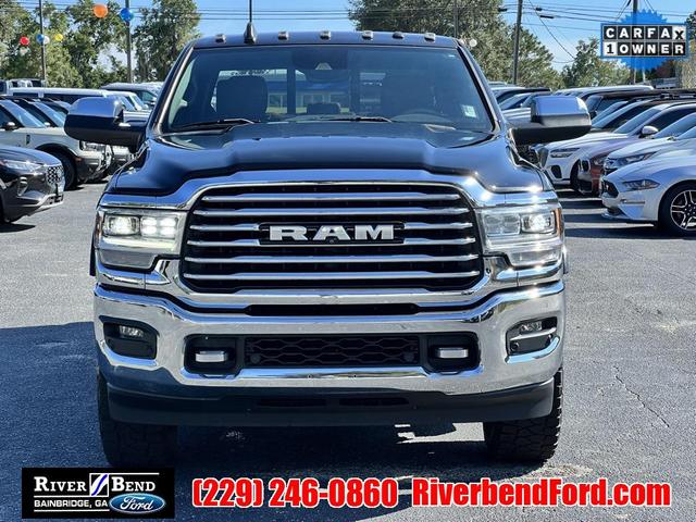 Photo of 2019 Diamond Black Crystal Pearlcoat RAM 2500