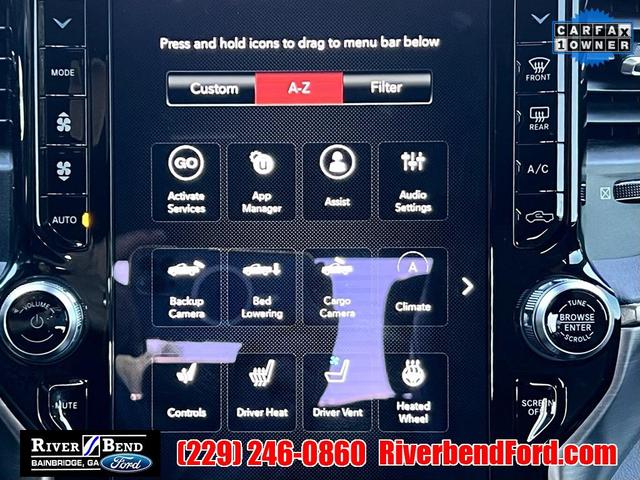 Photo of 2019 Diamond Black Crystal Pearlcoat RAM 2500