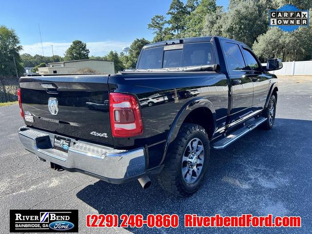 Photo of 2019 Diamond Black Crystal Pearlcoat RAM 2500