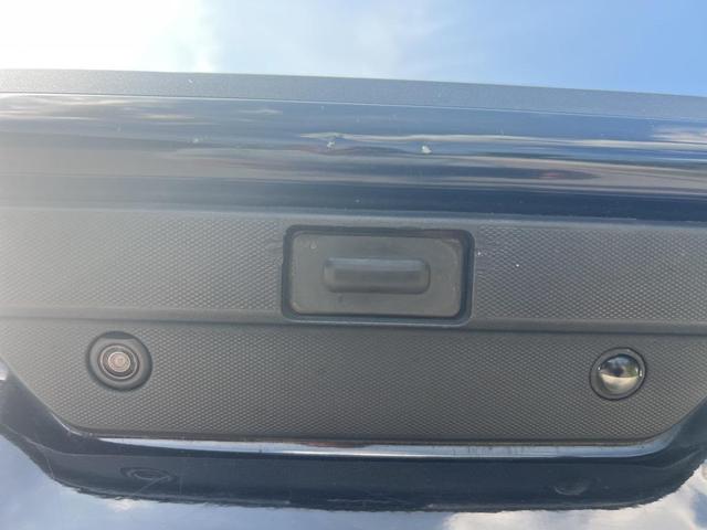 Photo of 2020 Onyx Black GMC Sierra 1500