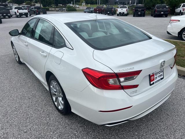 Photo of 2018 Platinum White Pearl Honda Accord
