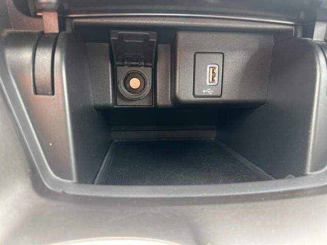 Photo of 2018 Platinum White Pearl Honda Accord