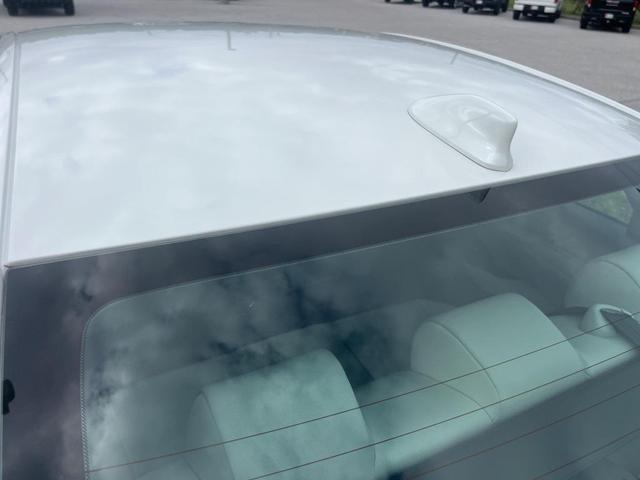 Photo of 2018 Platinum White Pearl Honda Accord