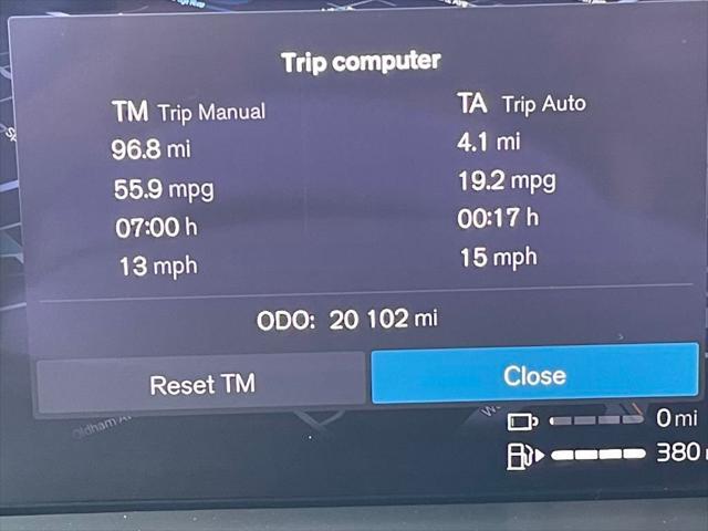 Photo of 2024 Onyx Black Volvo XC90 Recharge Plug-In Hybrid