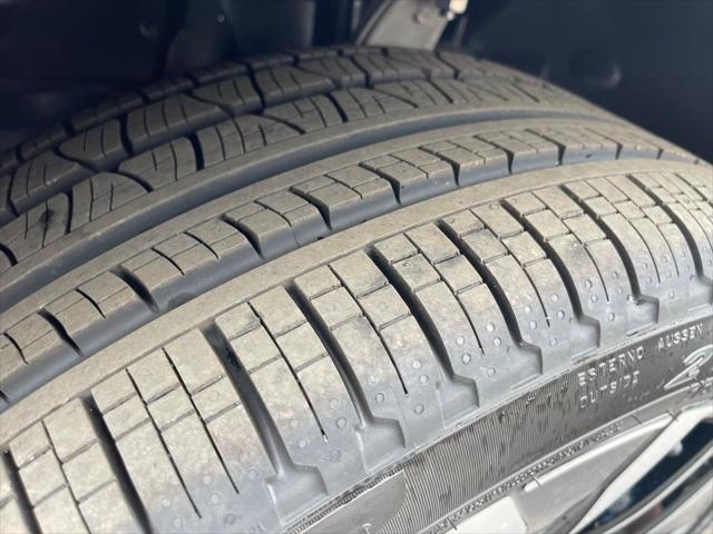 Photo of 2025 Denim Blue Volvo XC90