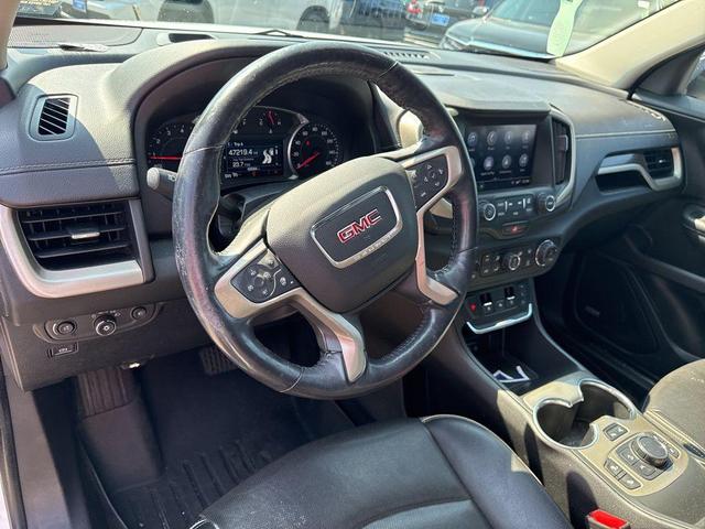 Photo of 2018 Summit White GMC Terrain