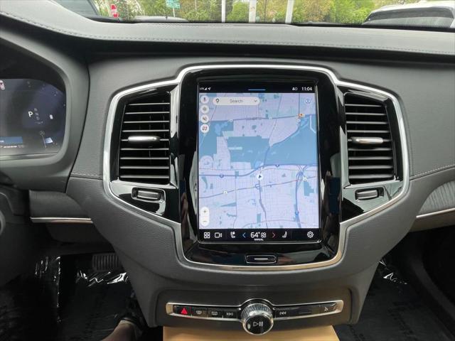 Photo of 2024 Onyx Black Metallic Volvo XC90
