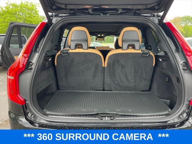 Photo of 2024 Onyx Black Metallic Volvo XC90