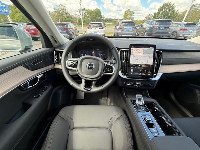Photo of 2026 Grey Volvo XC90