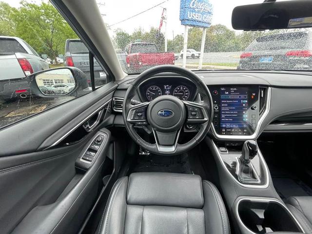 Photo of 2022 Ice Silver Metallic Subaru Outback