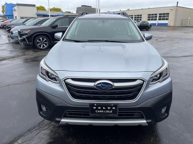 Photo of 2022 Ice Silver Metallic Subaru Outback