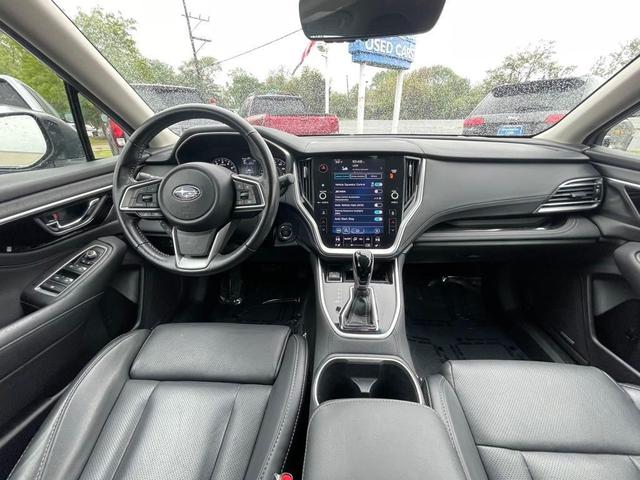 Photo of 2022 Ice Silver Metallic Subaru Outback