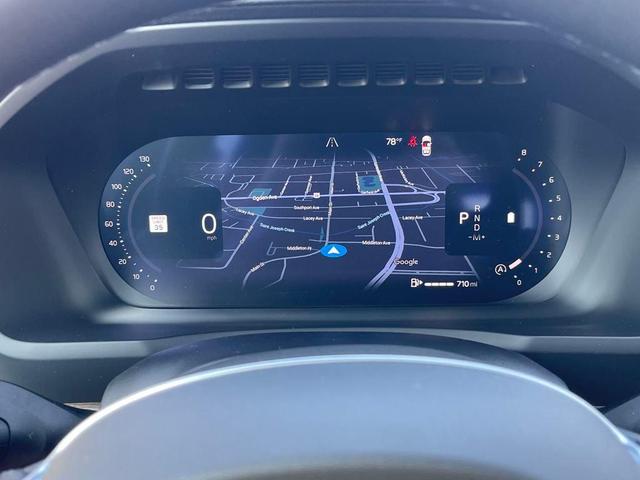 Photo of 2026 Crystal White Volvo XC90