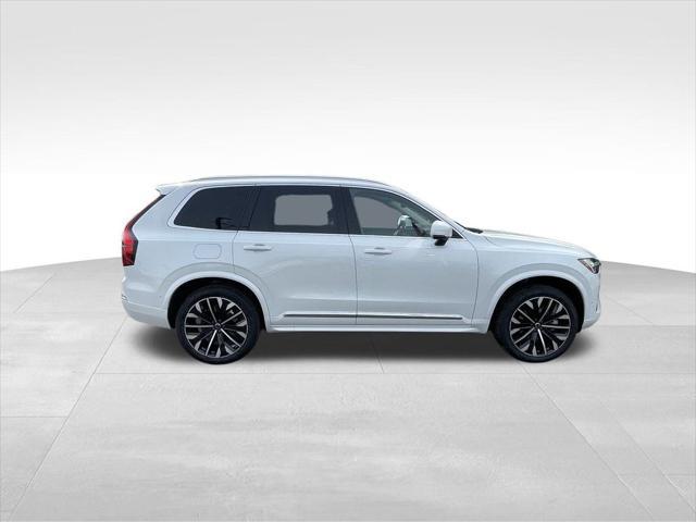 Photo of 2025 Crystal White Volvo XC90 Plug-In Hybrid