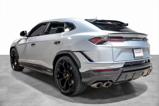 Photo of 2024 Grigio Nimbus Metallic Lamborghini Urus