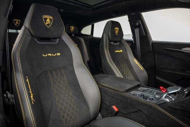 Photo of 2024 Grigio Nimbus Metallic Lamborghini Urus