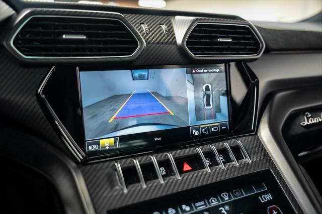 Photo of 2024 Grigio Nimbus Metallic Lamborghini Urus