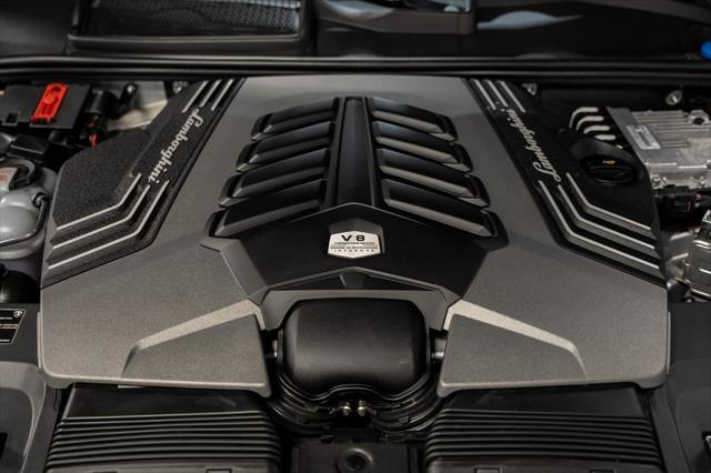Photo of 2024 Grigio Nimbus Metallic Lamborghini Urus
