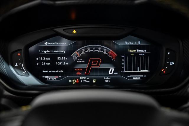 Photo of 2024 Grigio Nimbus Metallic Lamborghini Urus