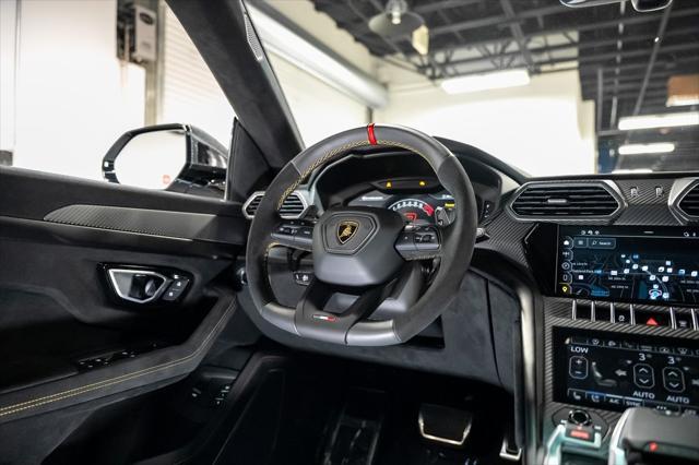 Photo of 2024 Grigio Nimbus Metallic Lamborghini Urus