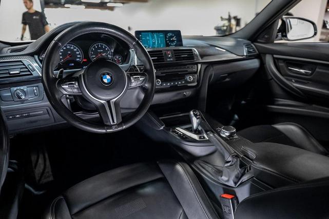 Photo of 2017 Alpine White BMW M3