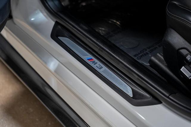 Photo of 2017 Alpine White BMW M3