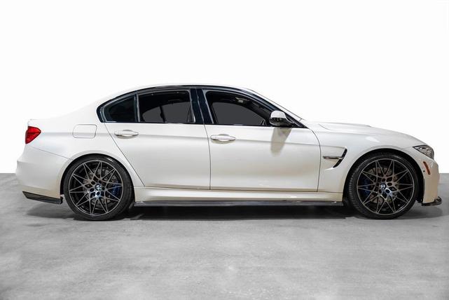 Photo of 2017 Alpine White BMW M3