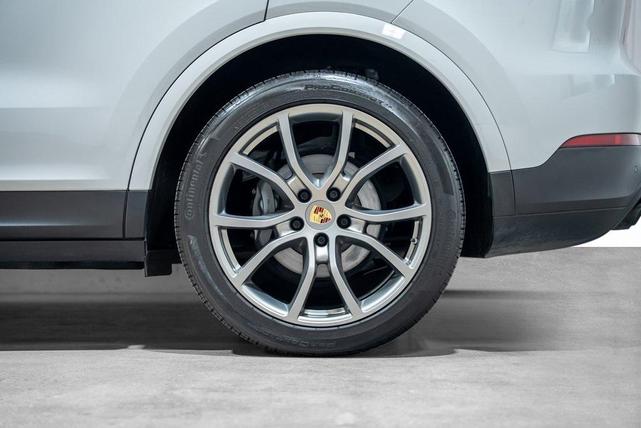 Photo of 2022 Chalk Porsche Cayenne