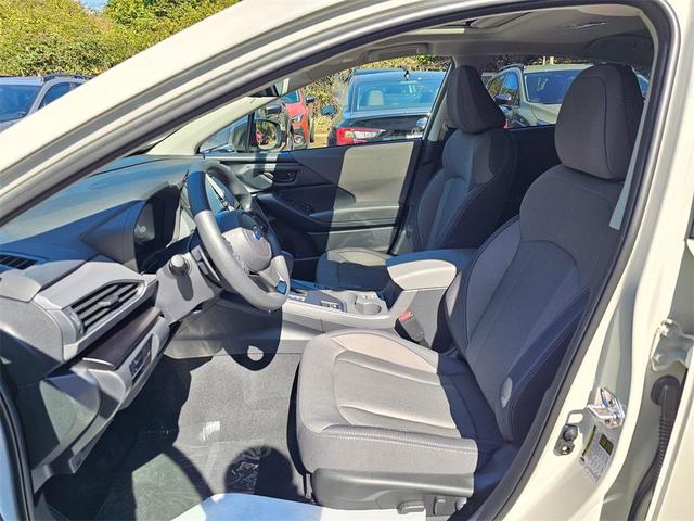 Photo of 2025 Crystal White Pearl Subaru Crosstrek