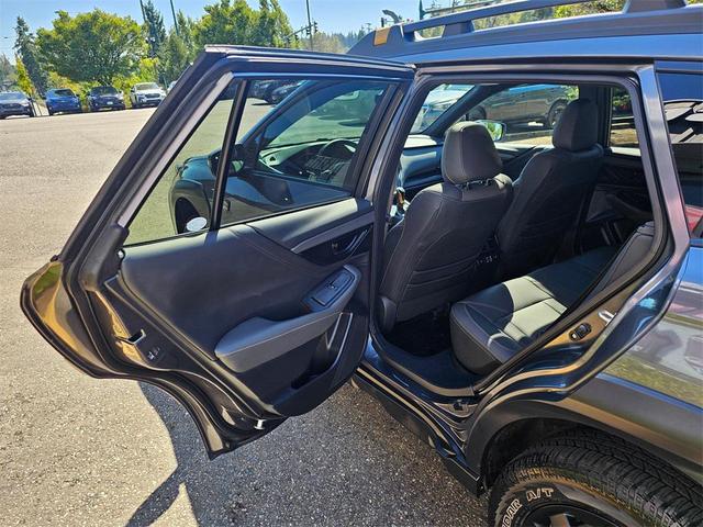 Photo of 2025 Magnetite Gray Metallic Subaru Outback