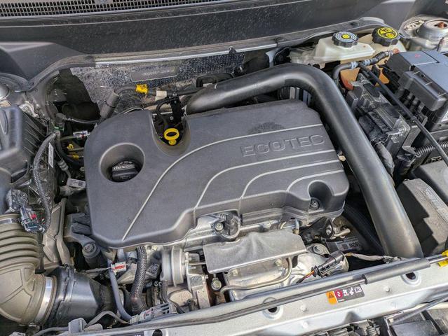 Photo of 2023 Sterling Gray Metallic Chevrolet Equinox