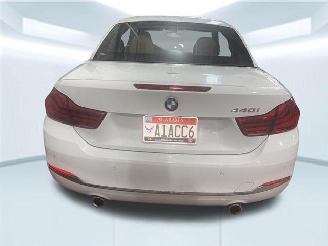 Photo of 2019 Alpine White BMW 440