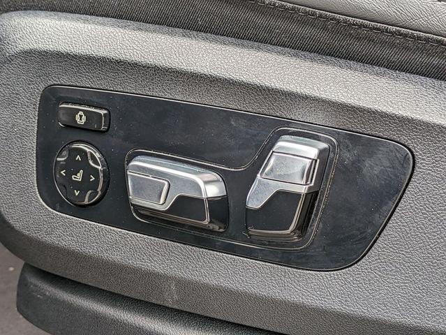 Photo of 2024 Black BMW X5