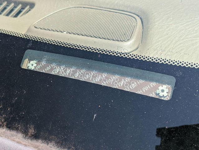 Photo of 2003 Gold Honda Pilot