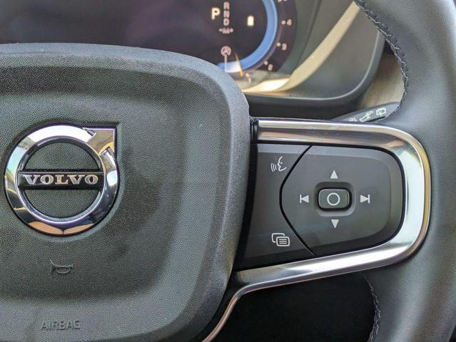 Photo of 2023 Black Volvo XC40