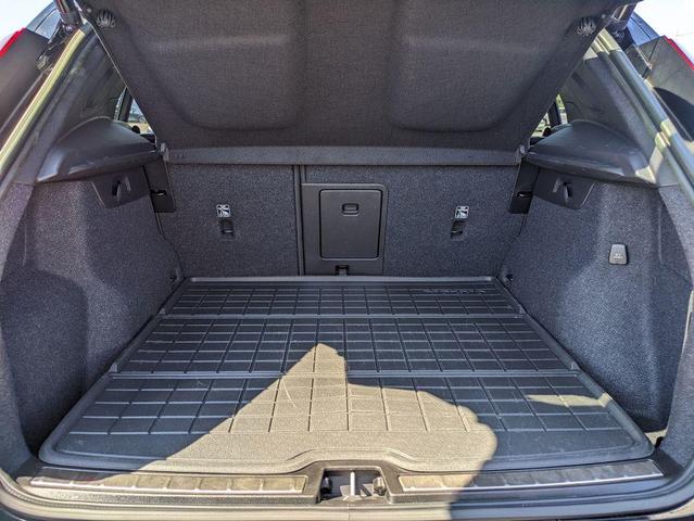 Photo of 2023 Black Volvo XC40