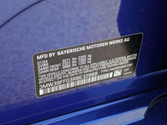 Photo of 2024 Blue BMW 330e