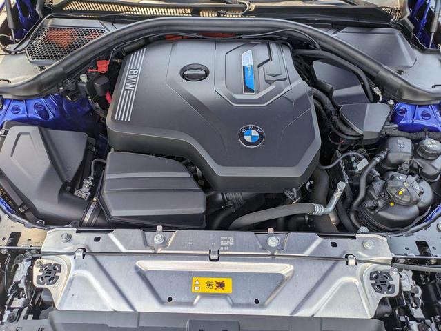 Photo of 2024 Blue BMW 330e